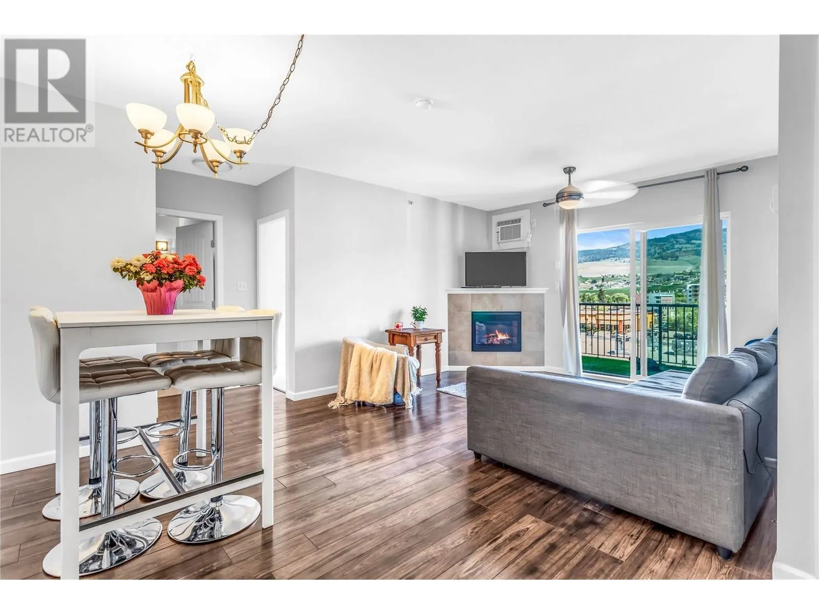 140 Asher Road Unit# 406