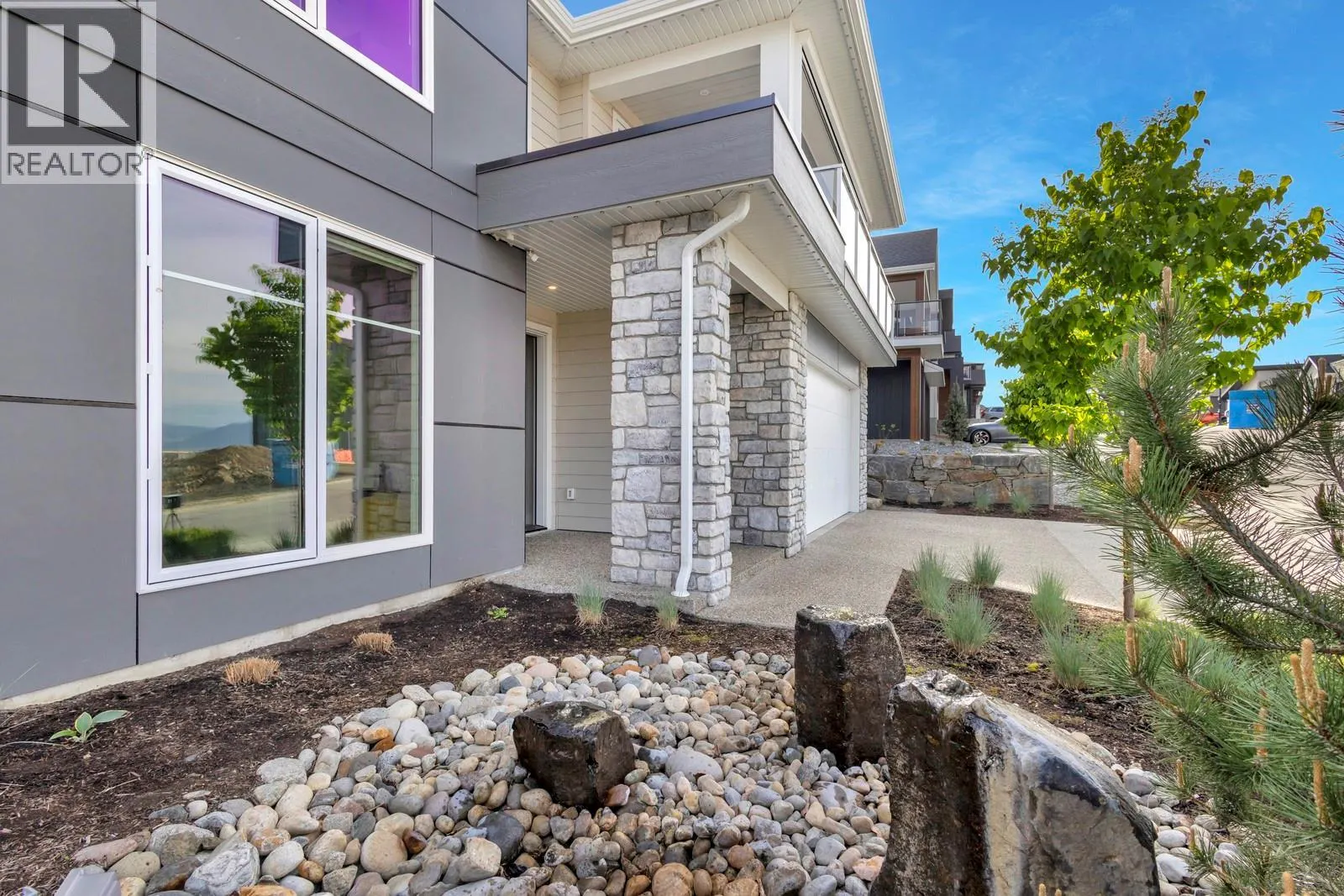 1131 Collinson Court