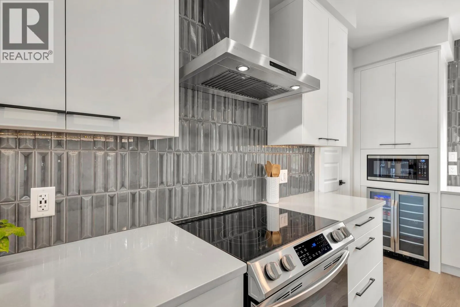 1131 Collinson Court