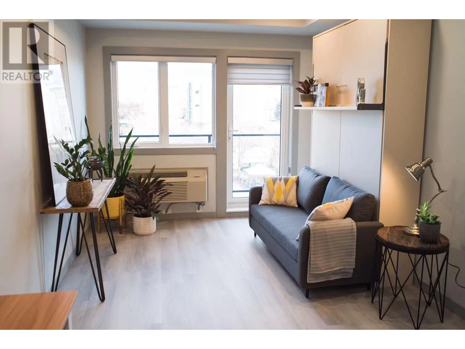 345 Dougall Road N Unit# PH16