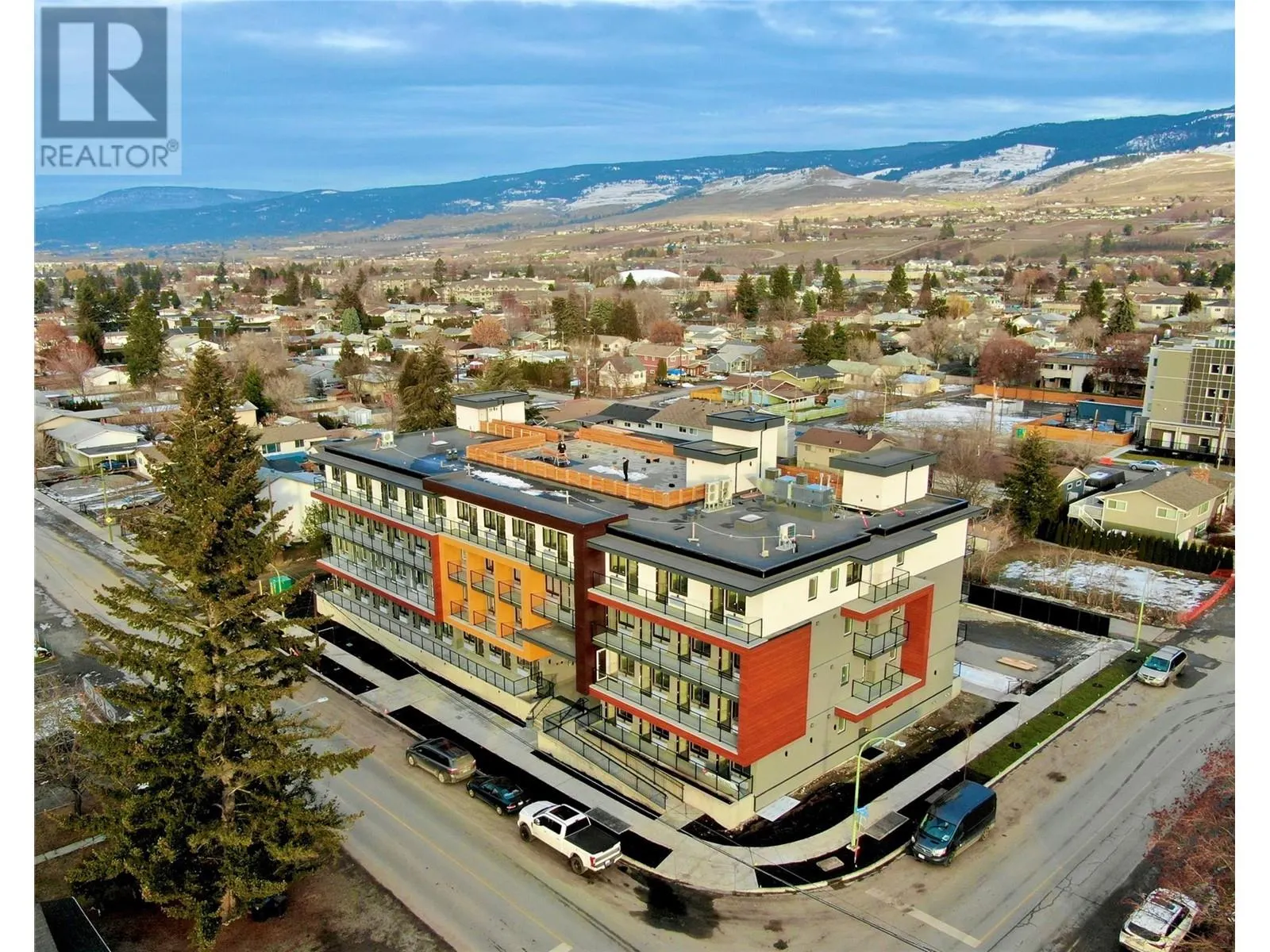 345 Dougall Road N Unit# PH16