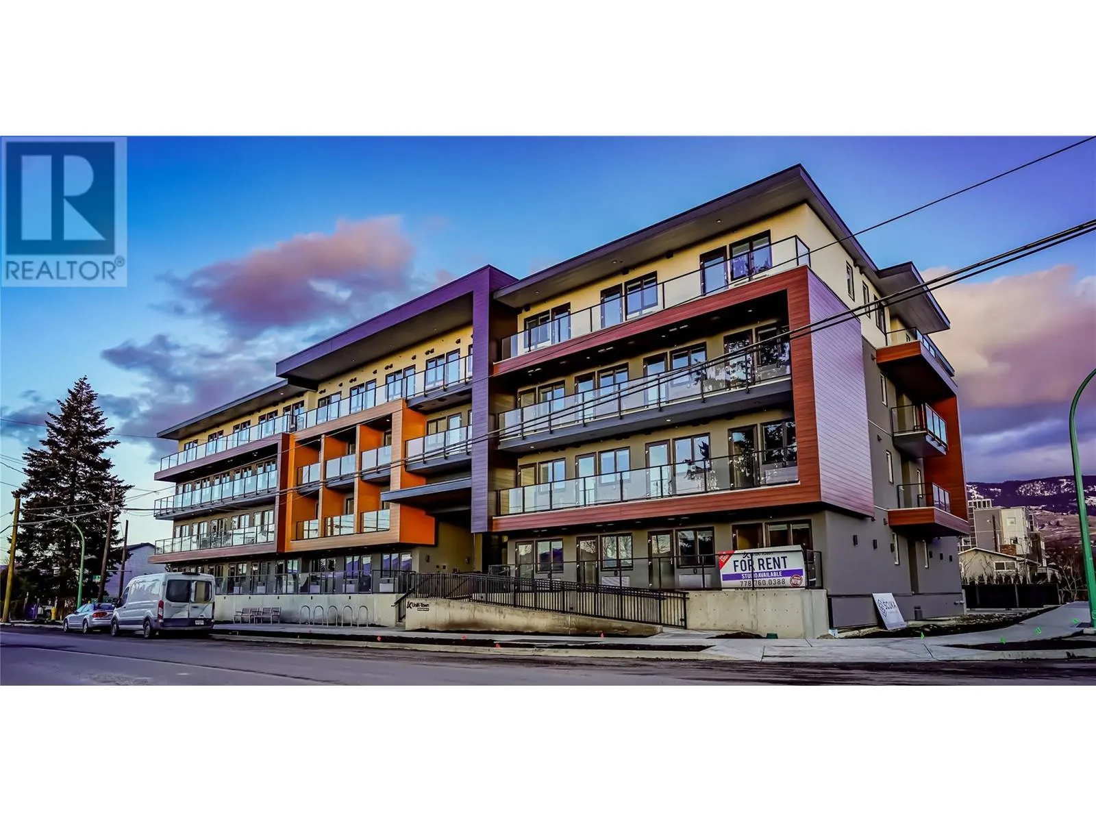 345 Dougall Road N Unit# PH16