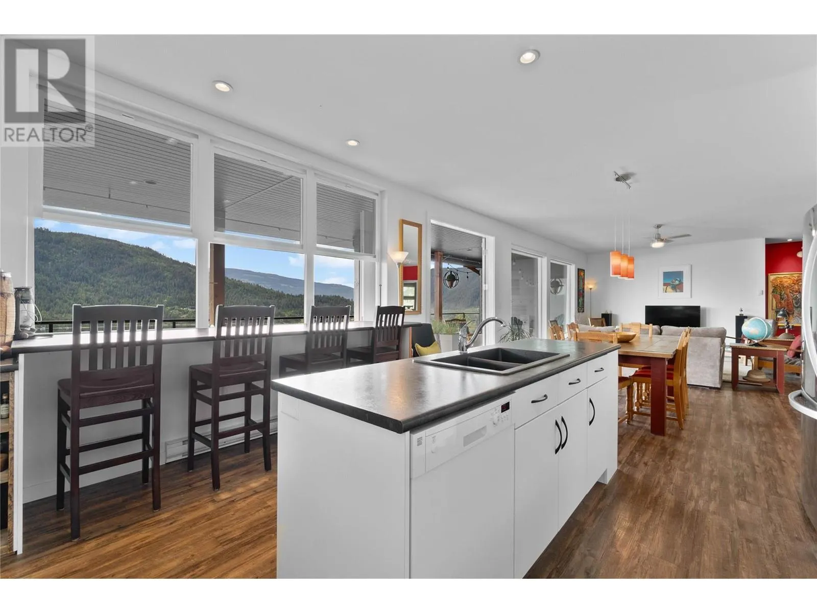 218 Sunset Drive