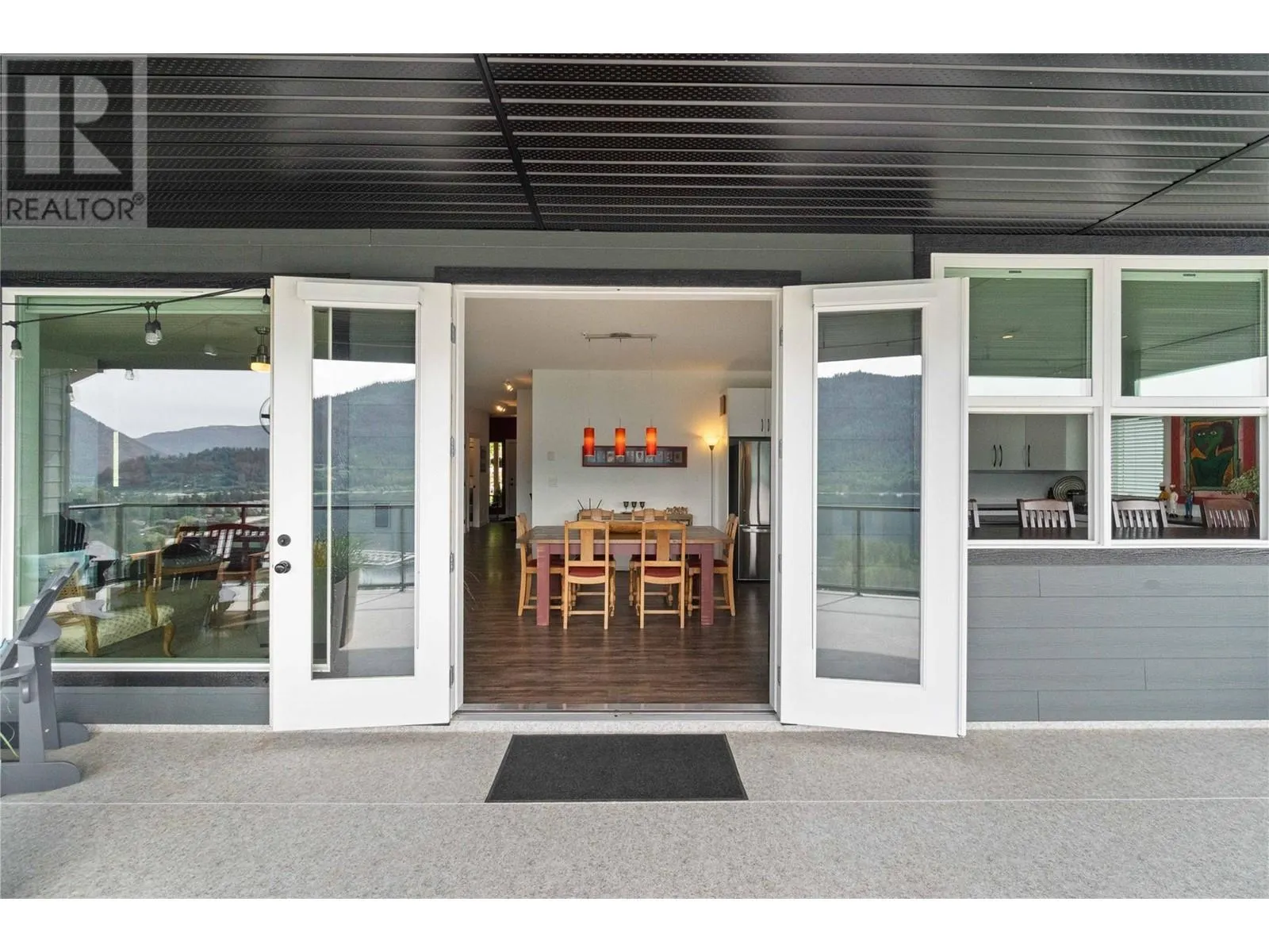 218 Sunset Drive
