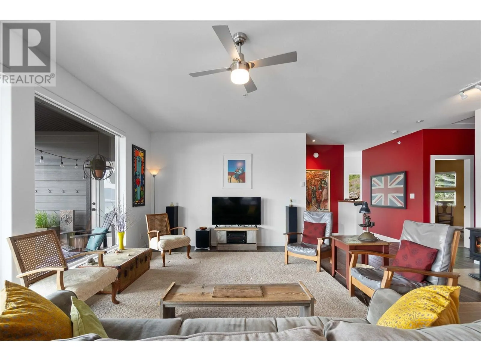 218 Sunset Drive