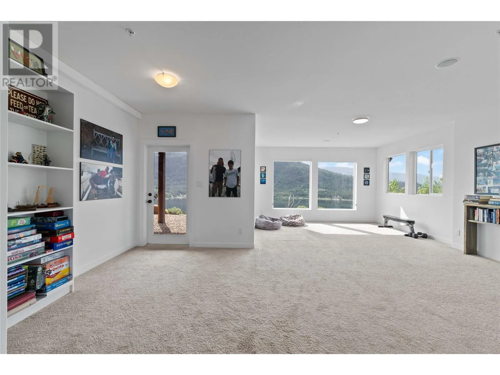 218 Sunset Drive
