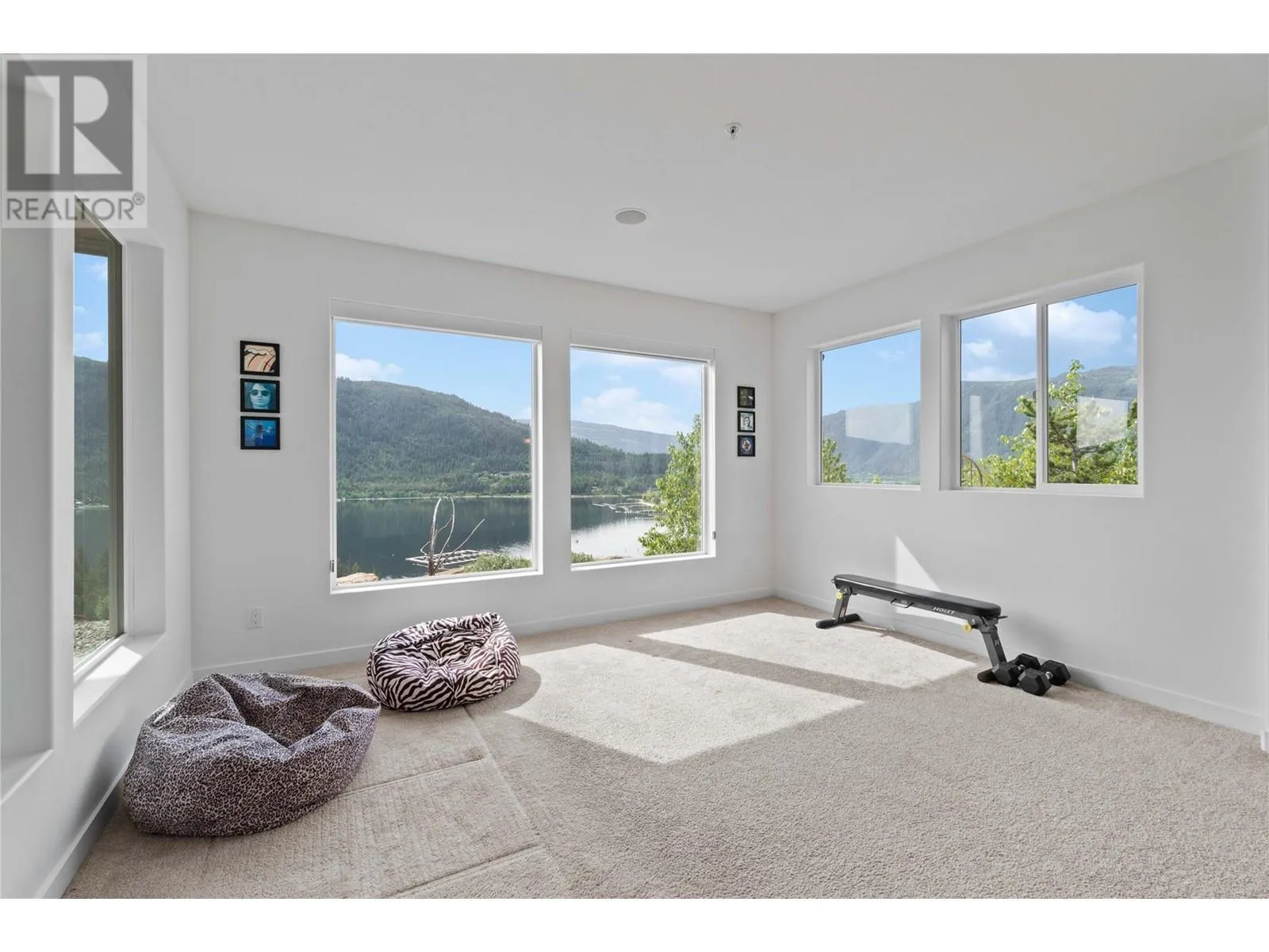 218 Sunset Drive