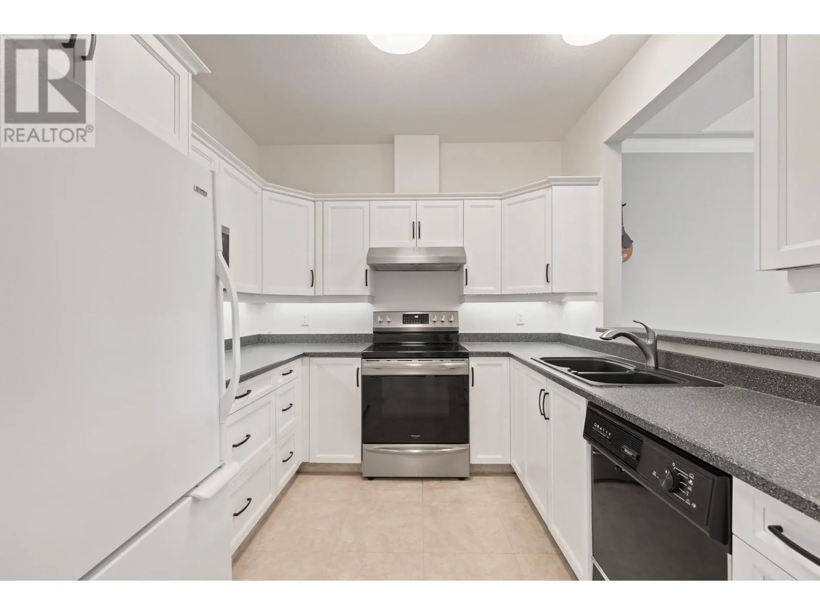 877 KLO Road Unit# 313