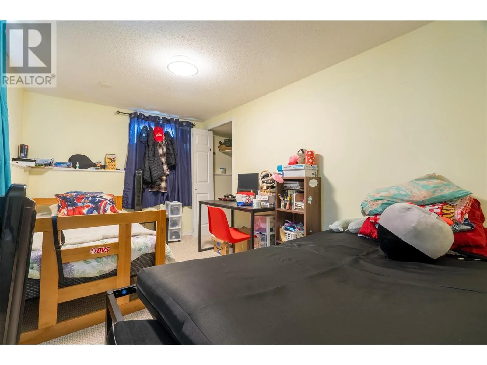3095 Gordon Drive