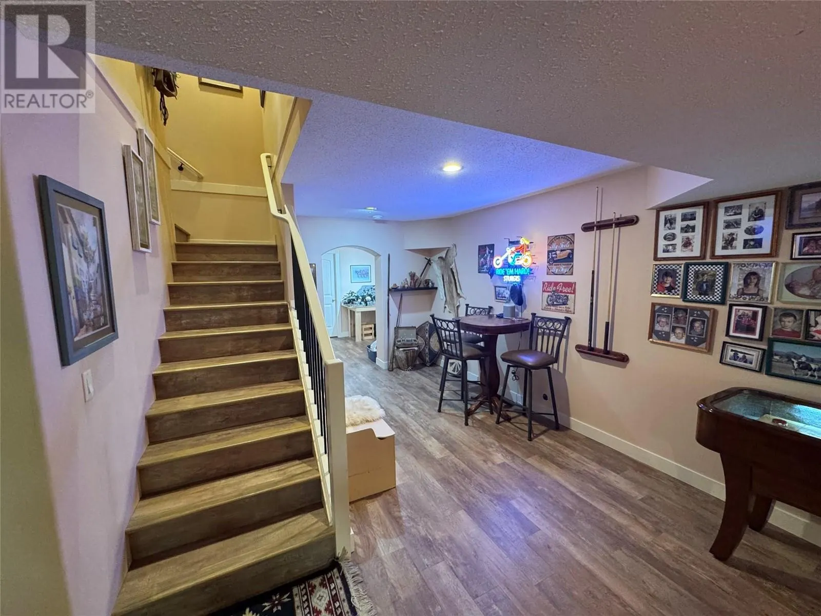 4147 4th Street