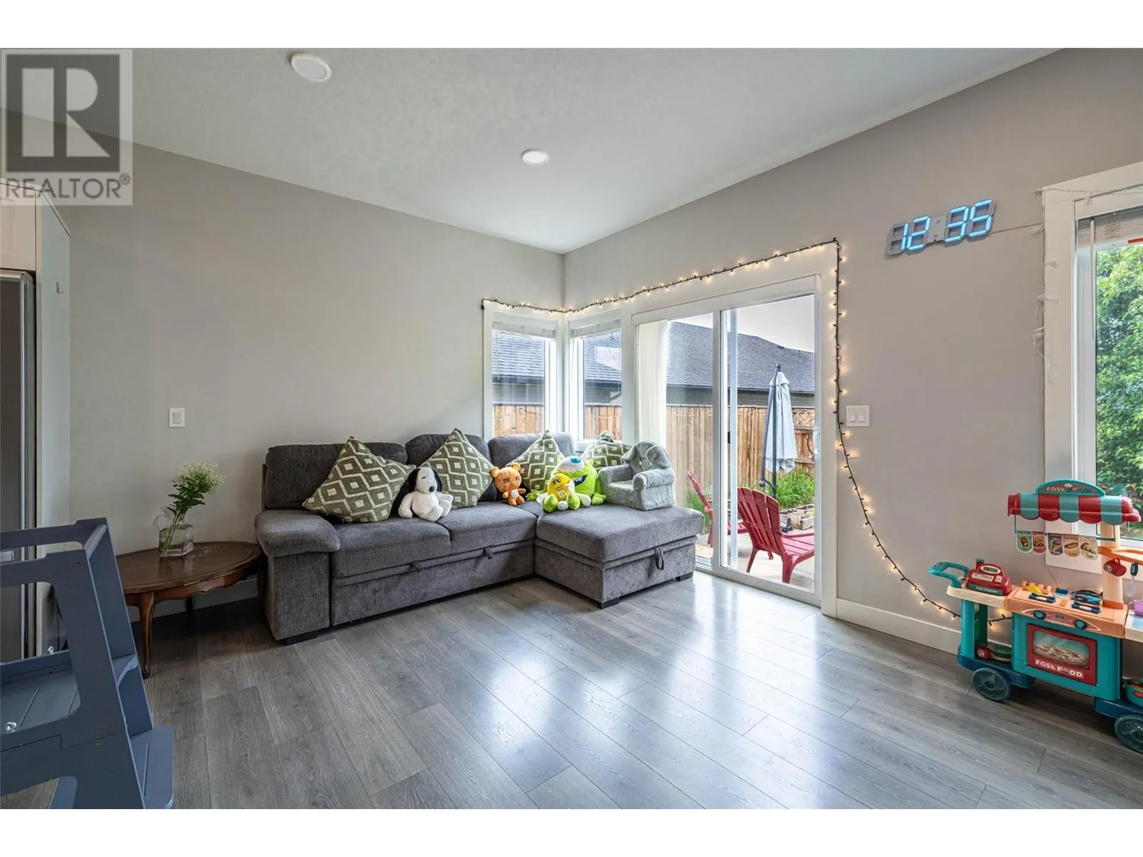 2802 40 Street Unit# 1