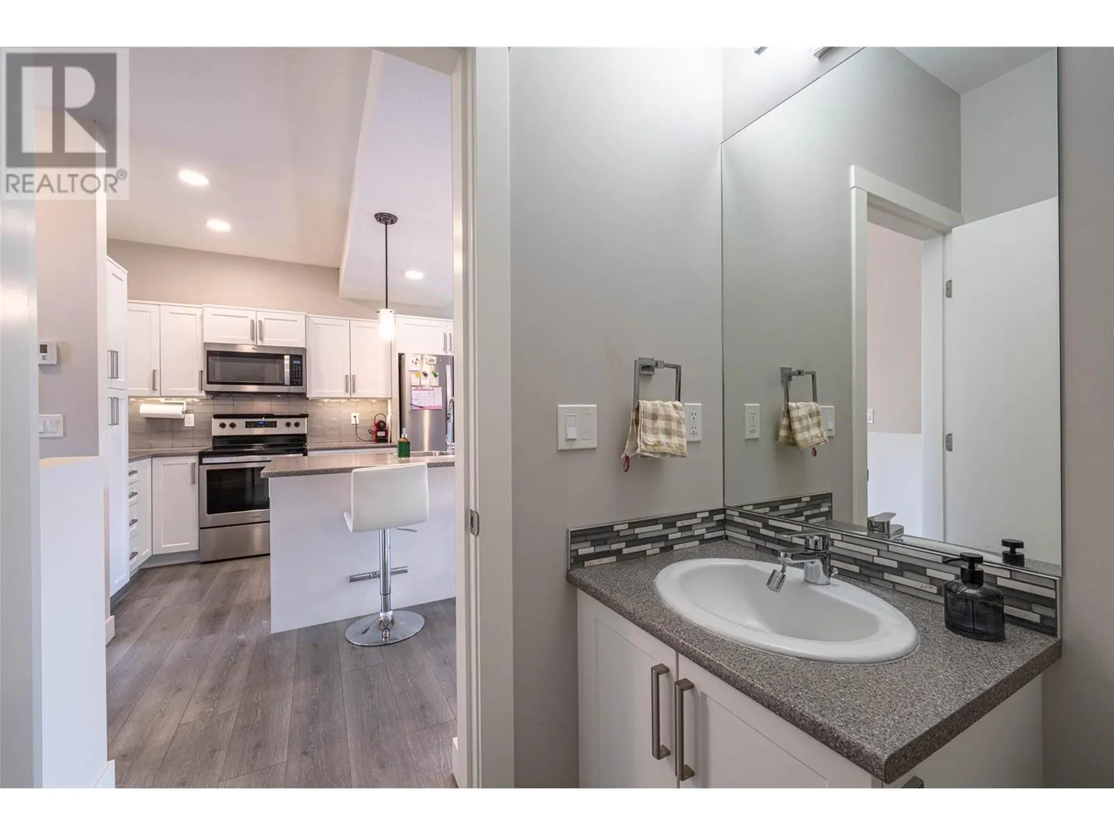 2802 40 Street Unit# 1