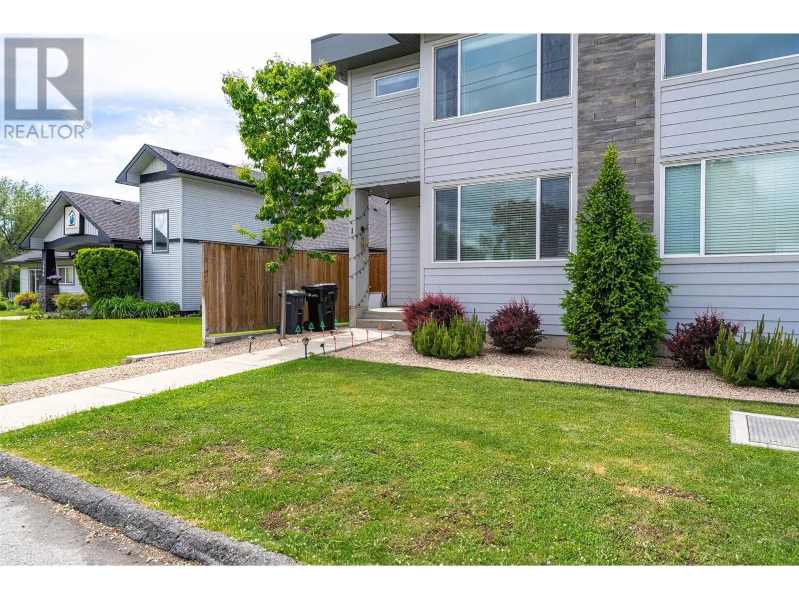 2802 40 Street Unit# 1