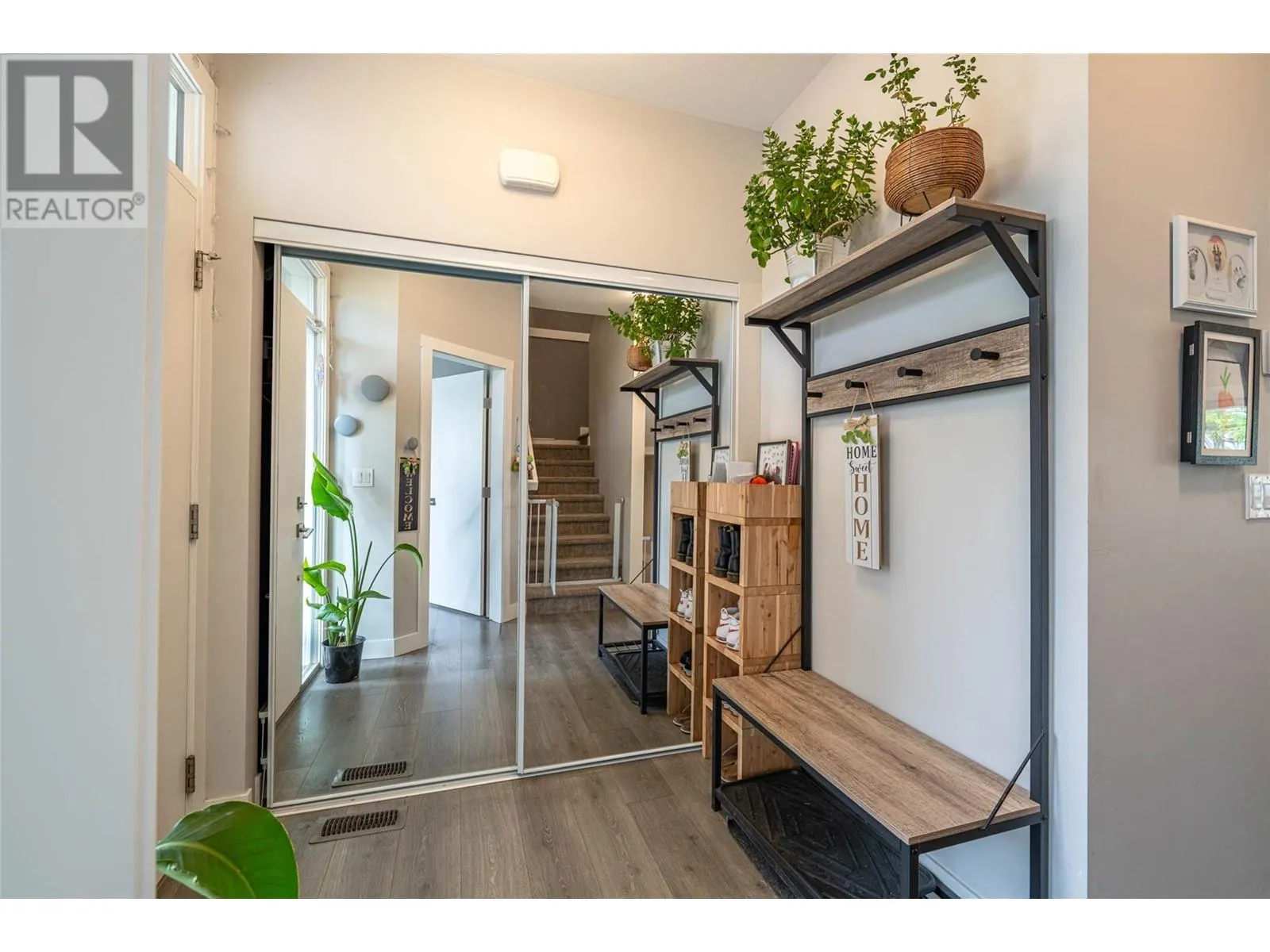 2802 40 Street Unit# 1