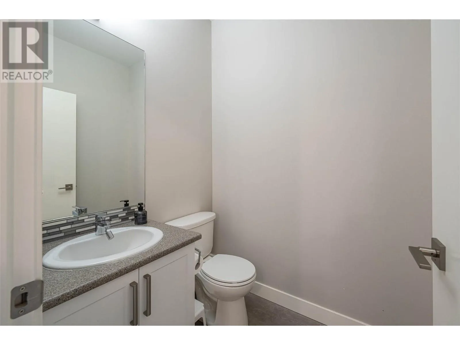 2802 40 Street Unit# 1