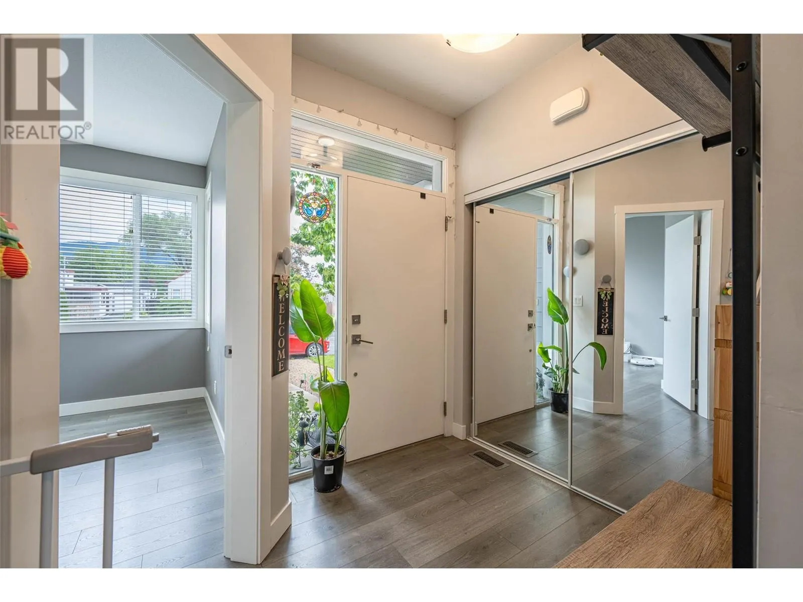 2802 40 Street Unit# 1