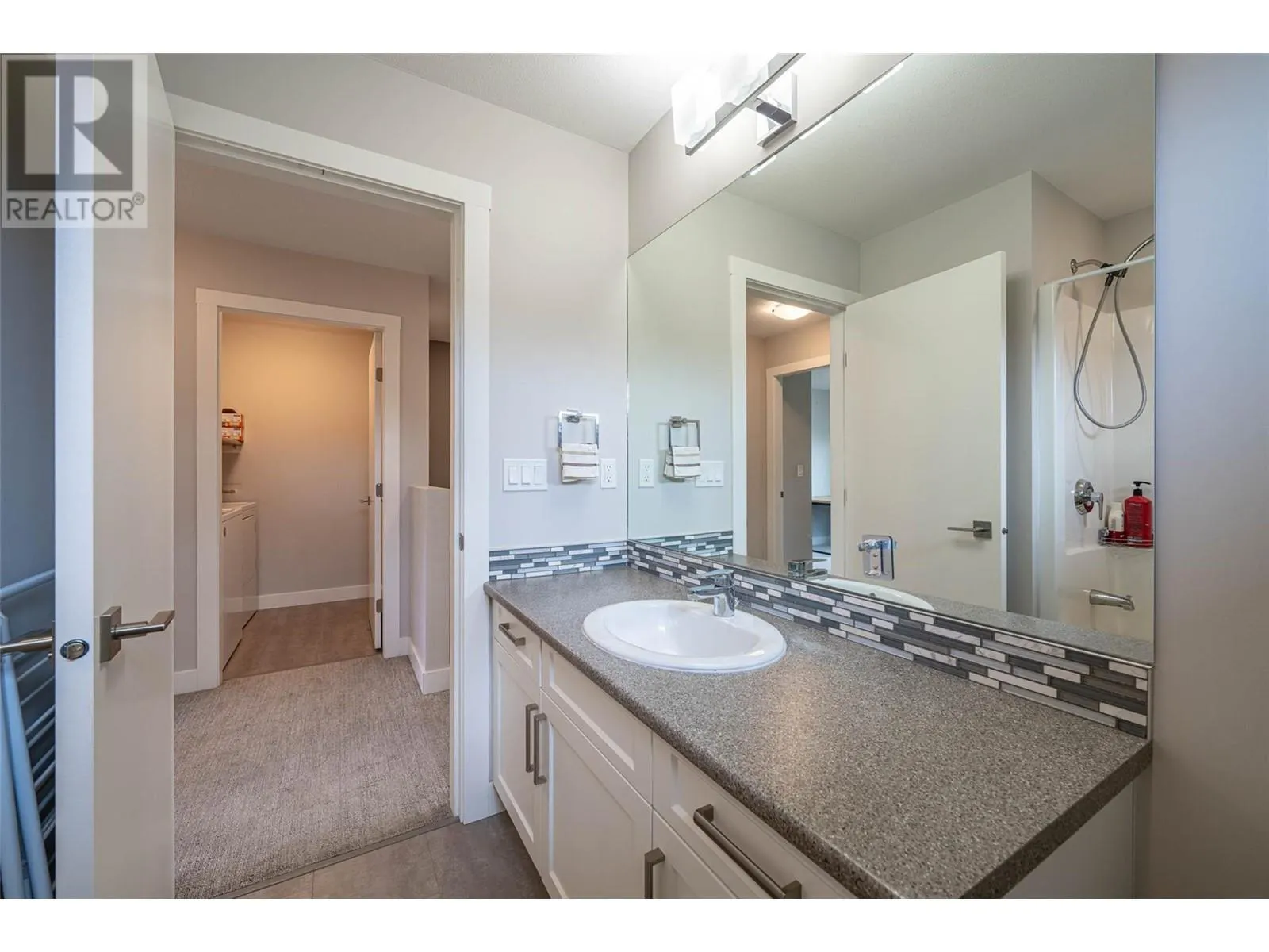 2802 40 Street Unit# 1