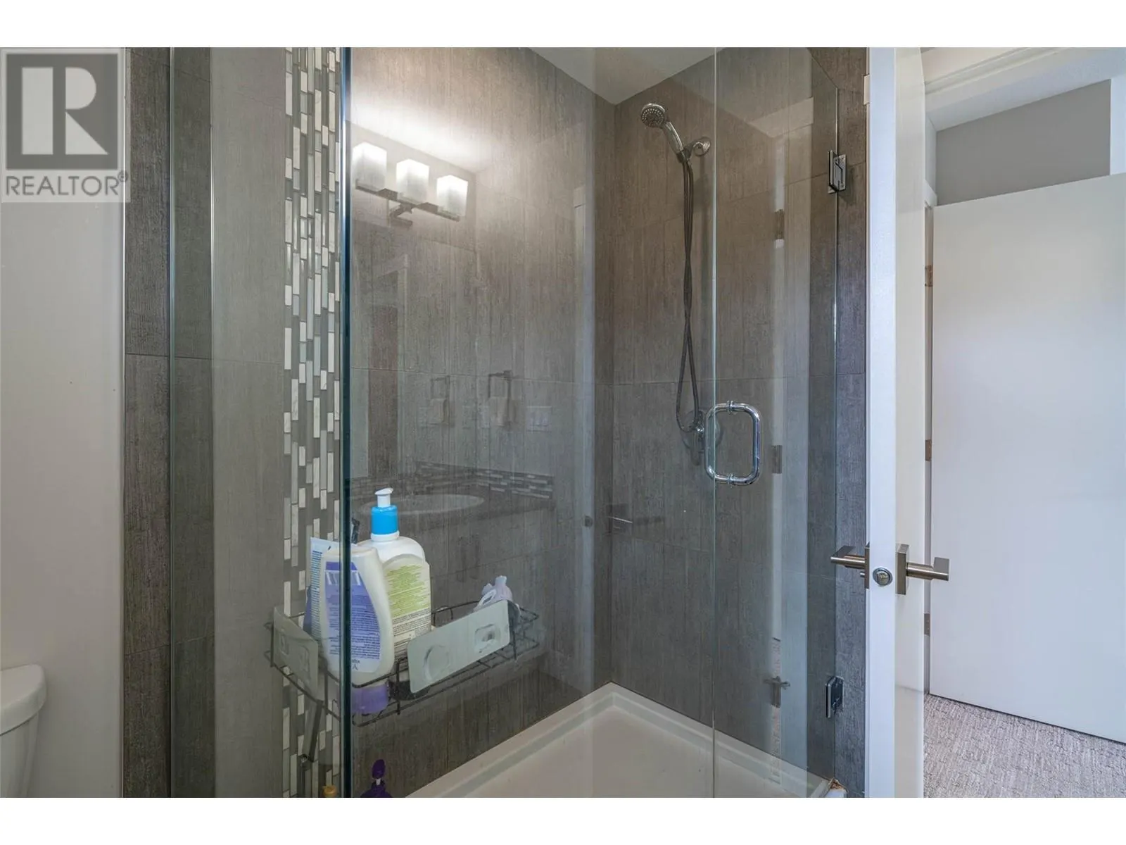 2802 40 Street Unit# 1