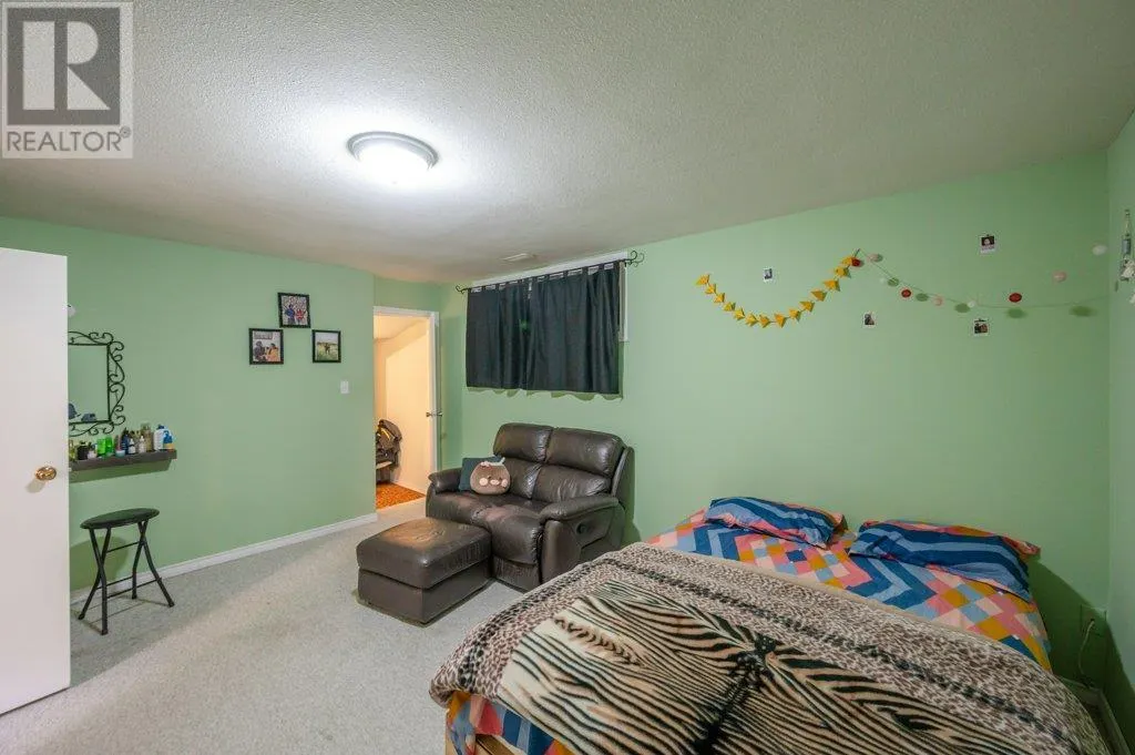 7 Birch Court