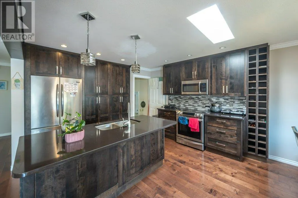 7 Birch Court