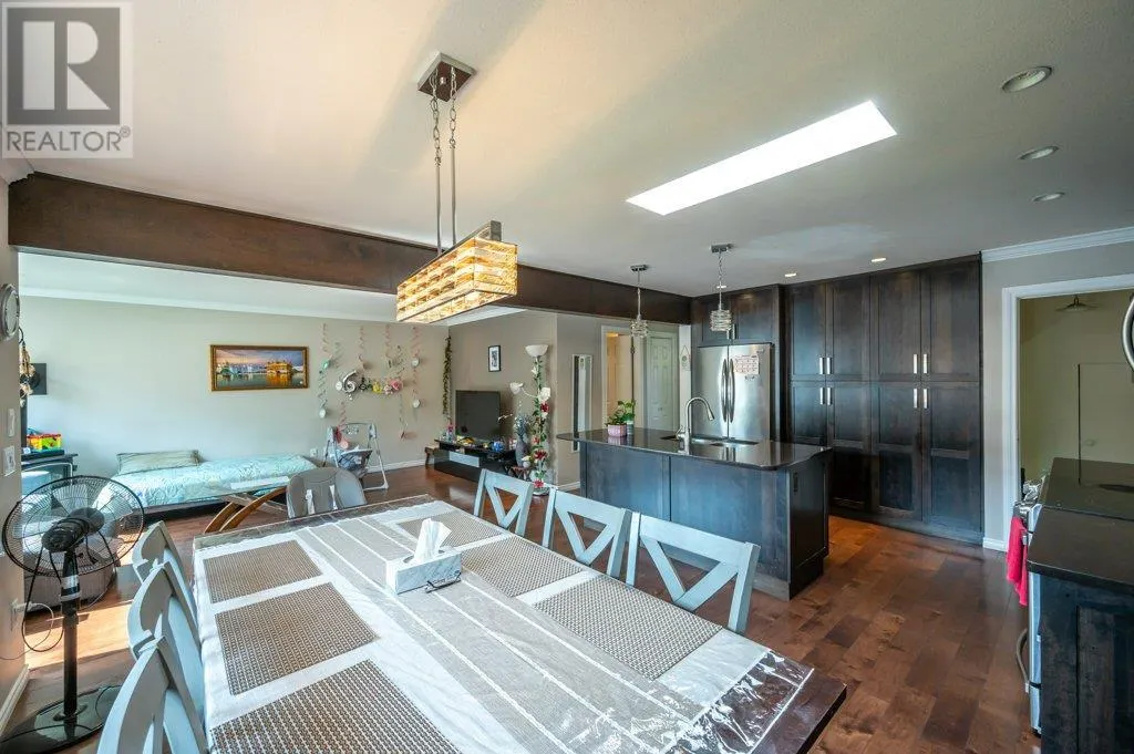 7 Birch Court