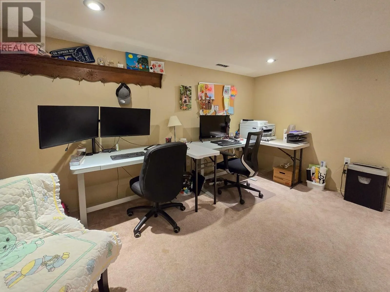 5809 Canary Drive