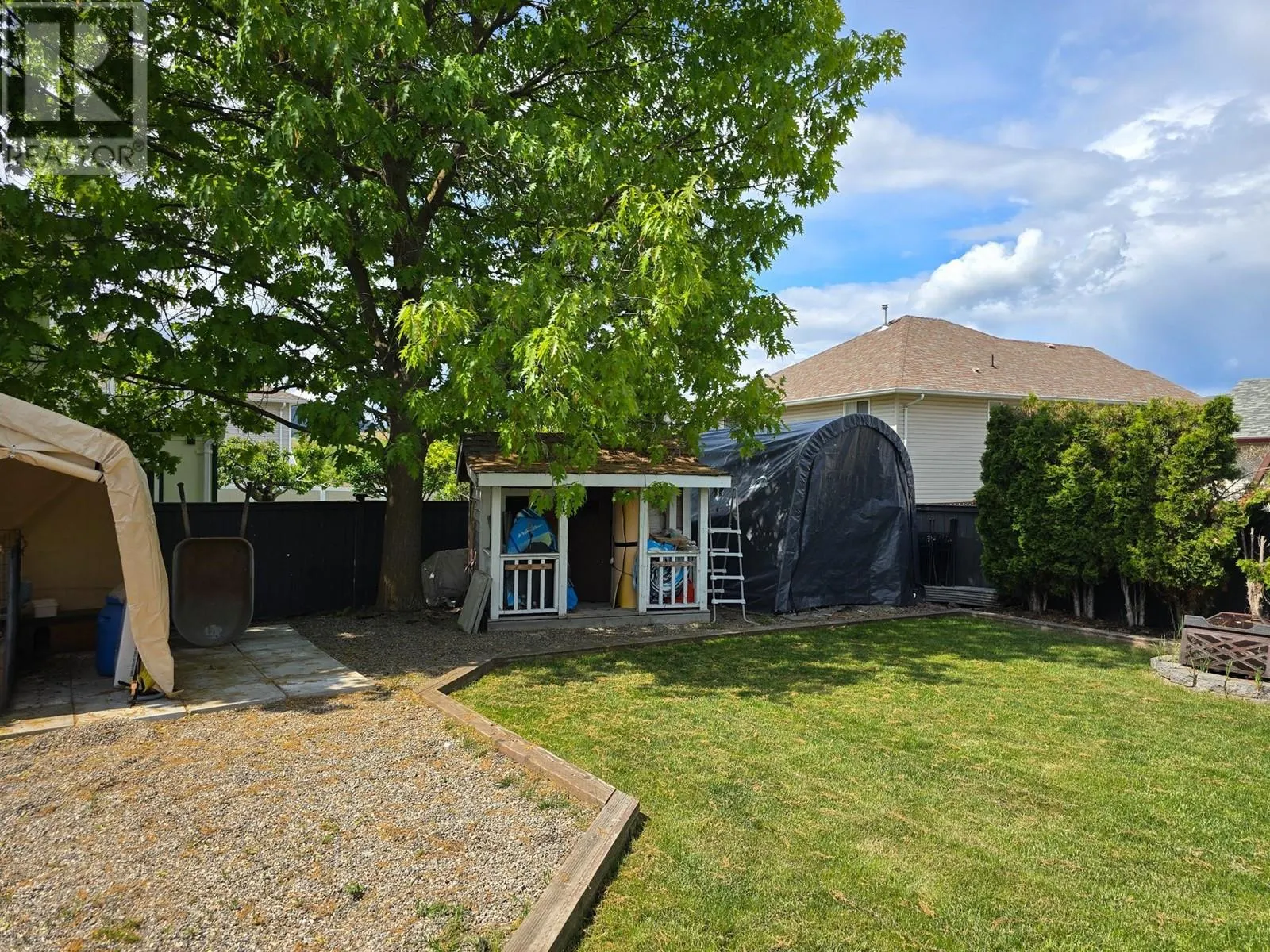5809 Canary Drive