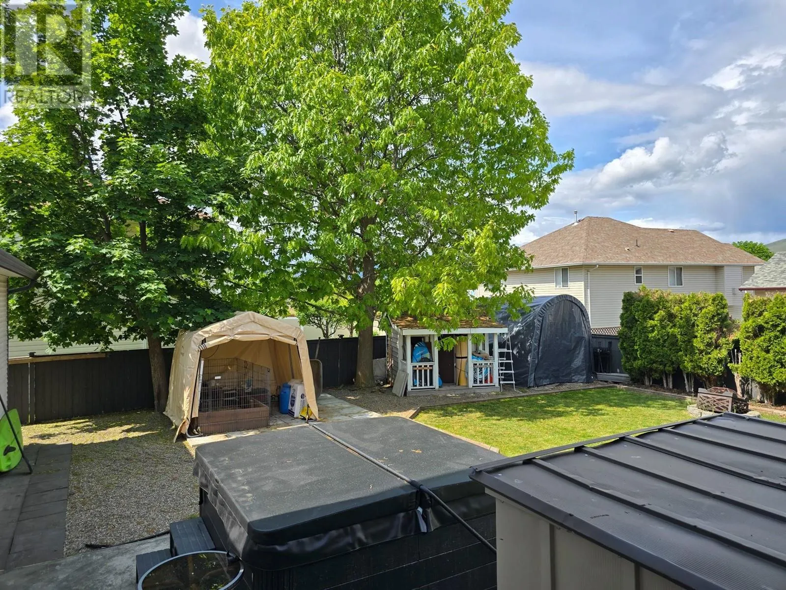 5809 Canary Drive