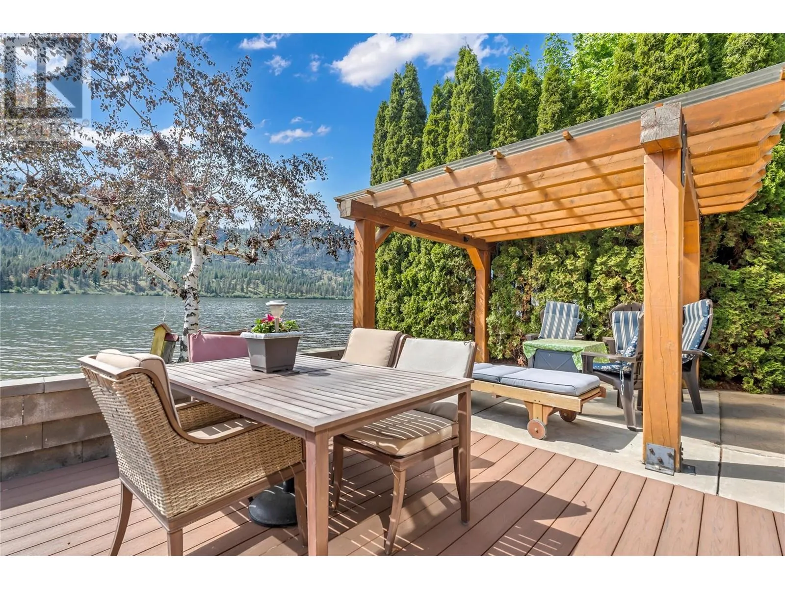 3160 Vaseux Lake