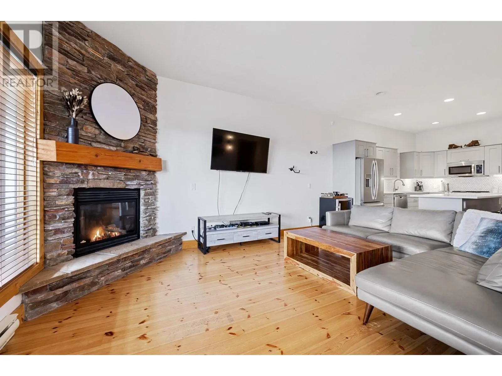 5934 Snow Pines Crescent Unit# B Lot# 89
