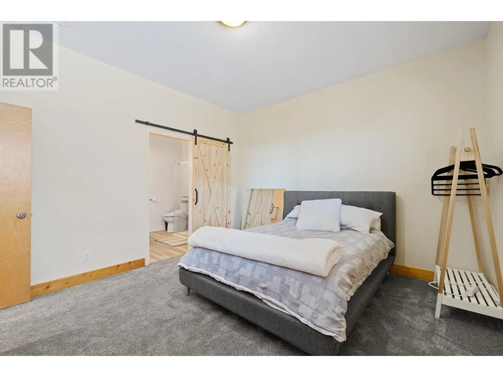 5934 Snow Pines Crescent Unit# B Lot# 89