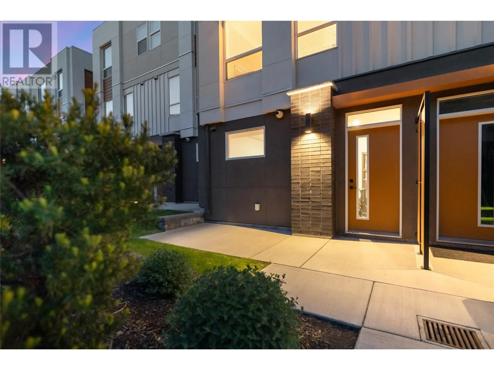 610 Academy Way Unit# 7
