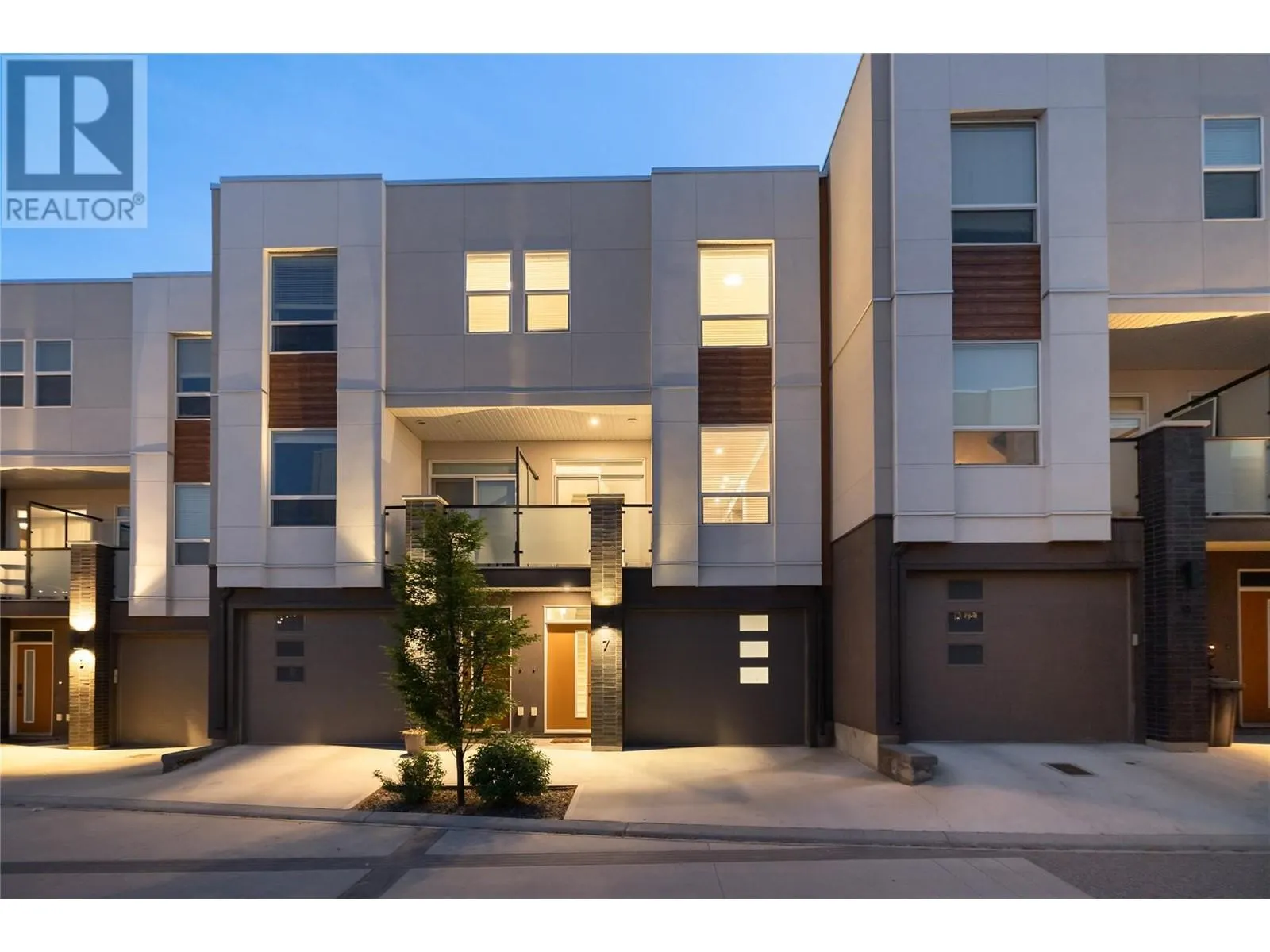 610 Academy Way Unit# 7