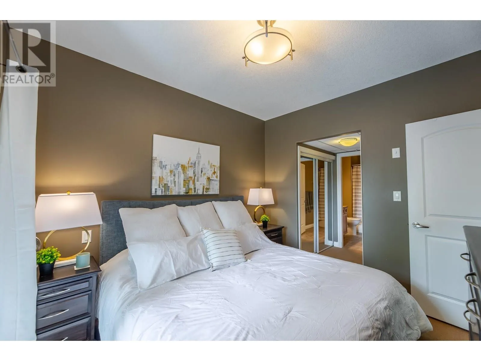 3313 Wilson Street Unit# 209