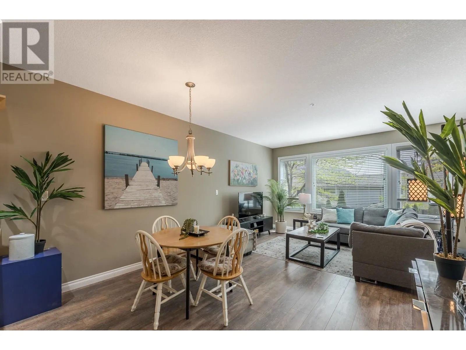 3313 Wilson Street Unit# 209
