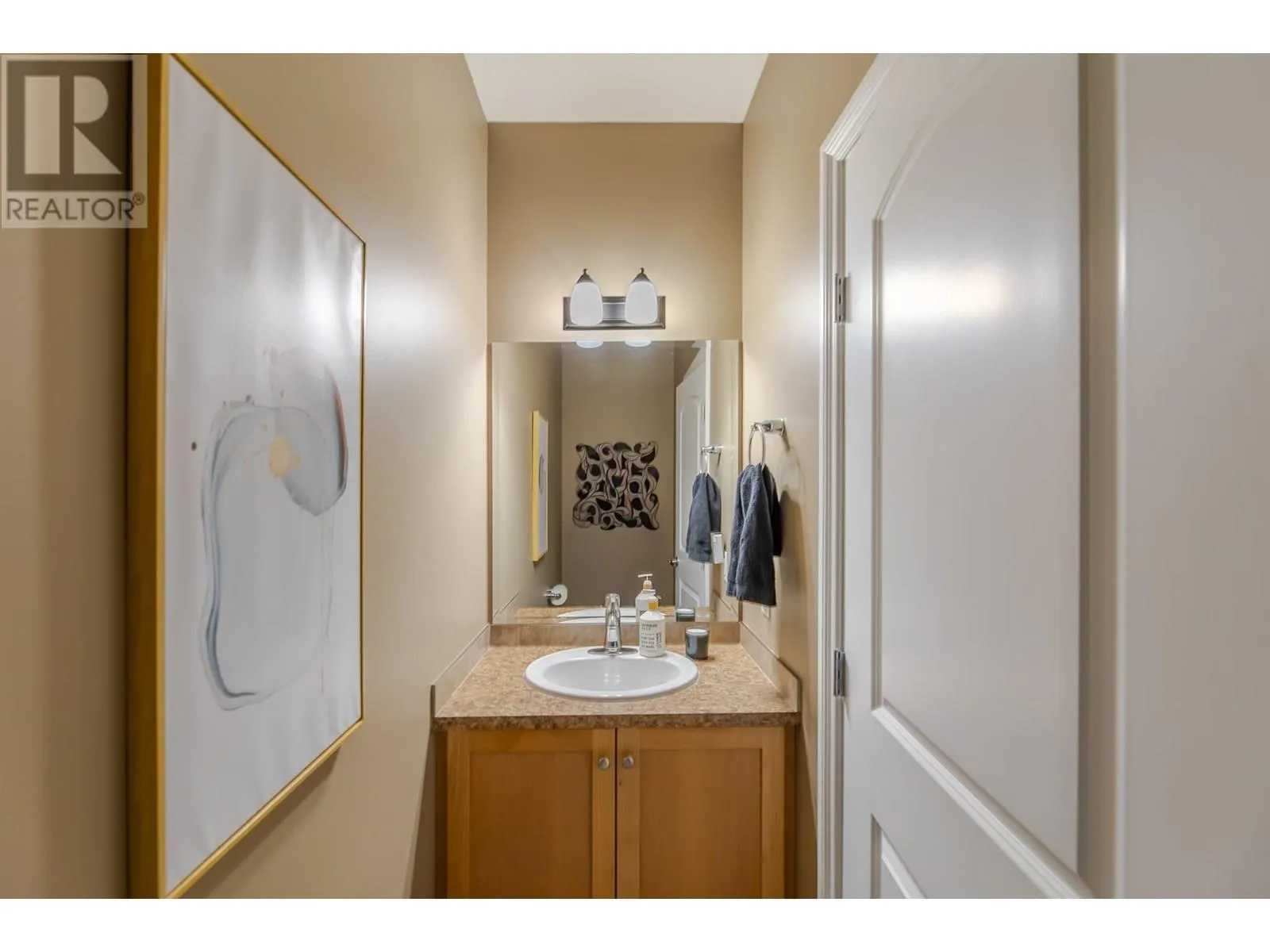 3313 Wilson Street Unit# 209