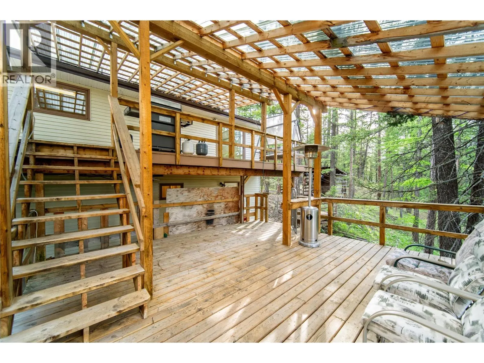 2154 Samuel Cres