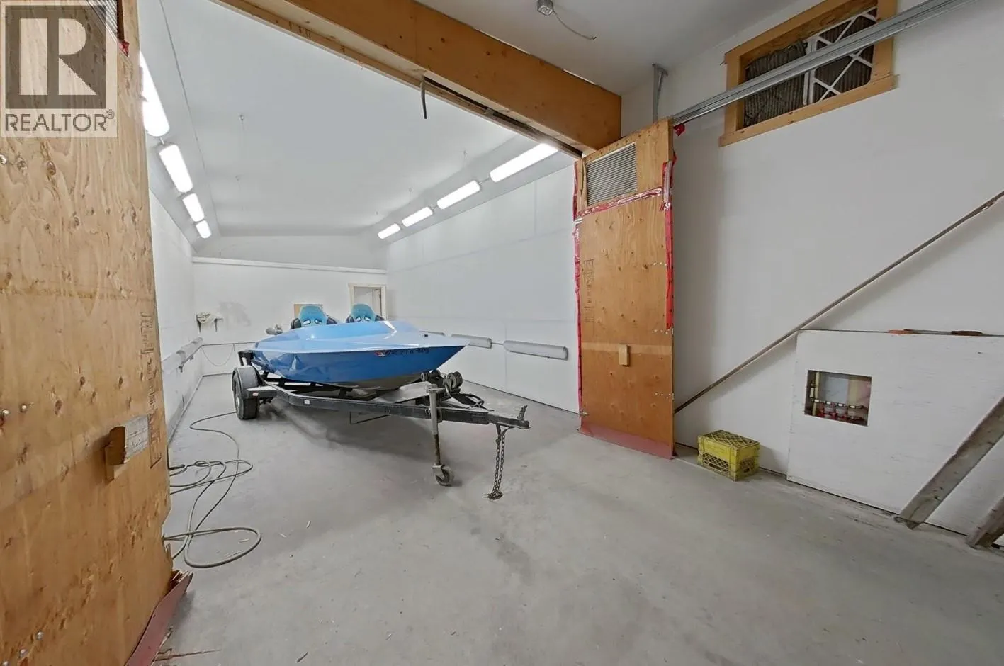 2154 Samuel Cres