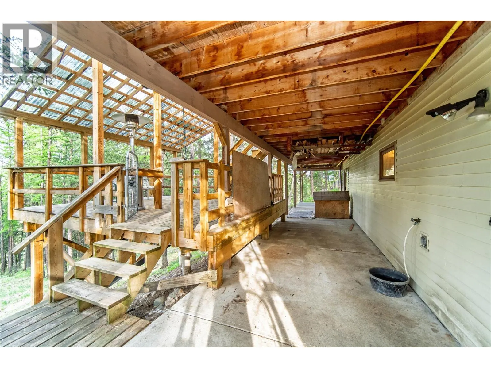2154 Samuel Cres