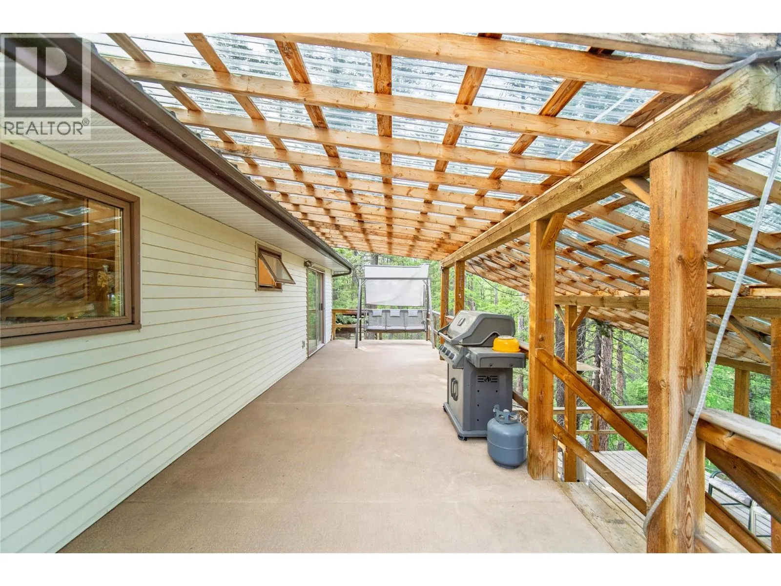 2154 Samuel Cres
