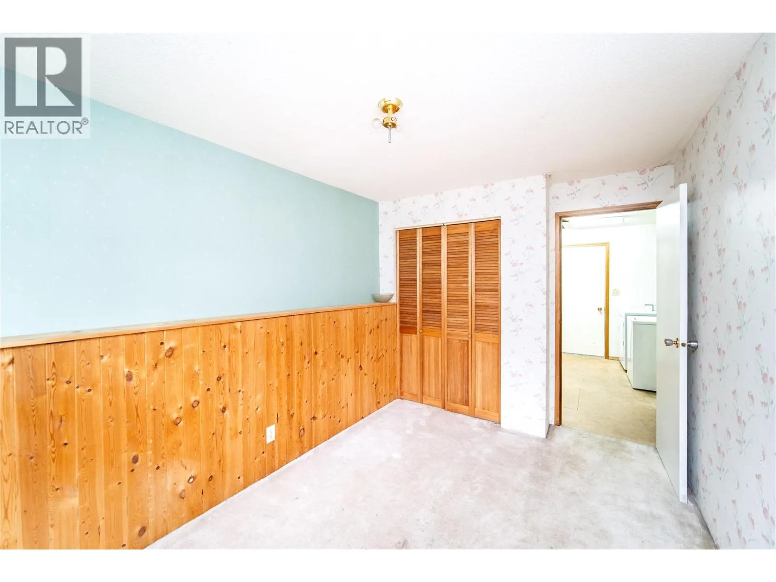 2154 Samuel Cres