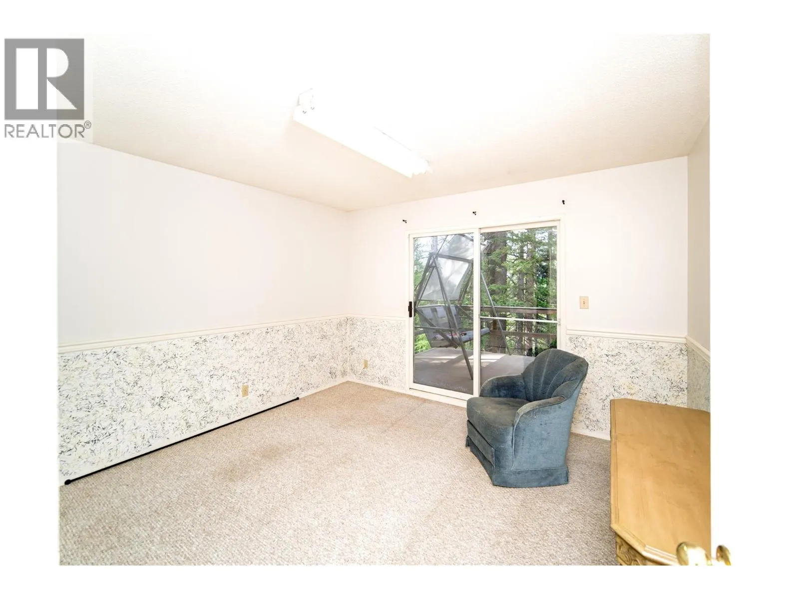 2154 Samuel Cres