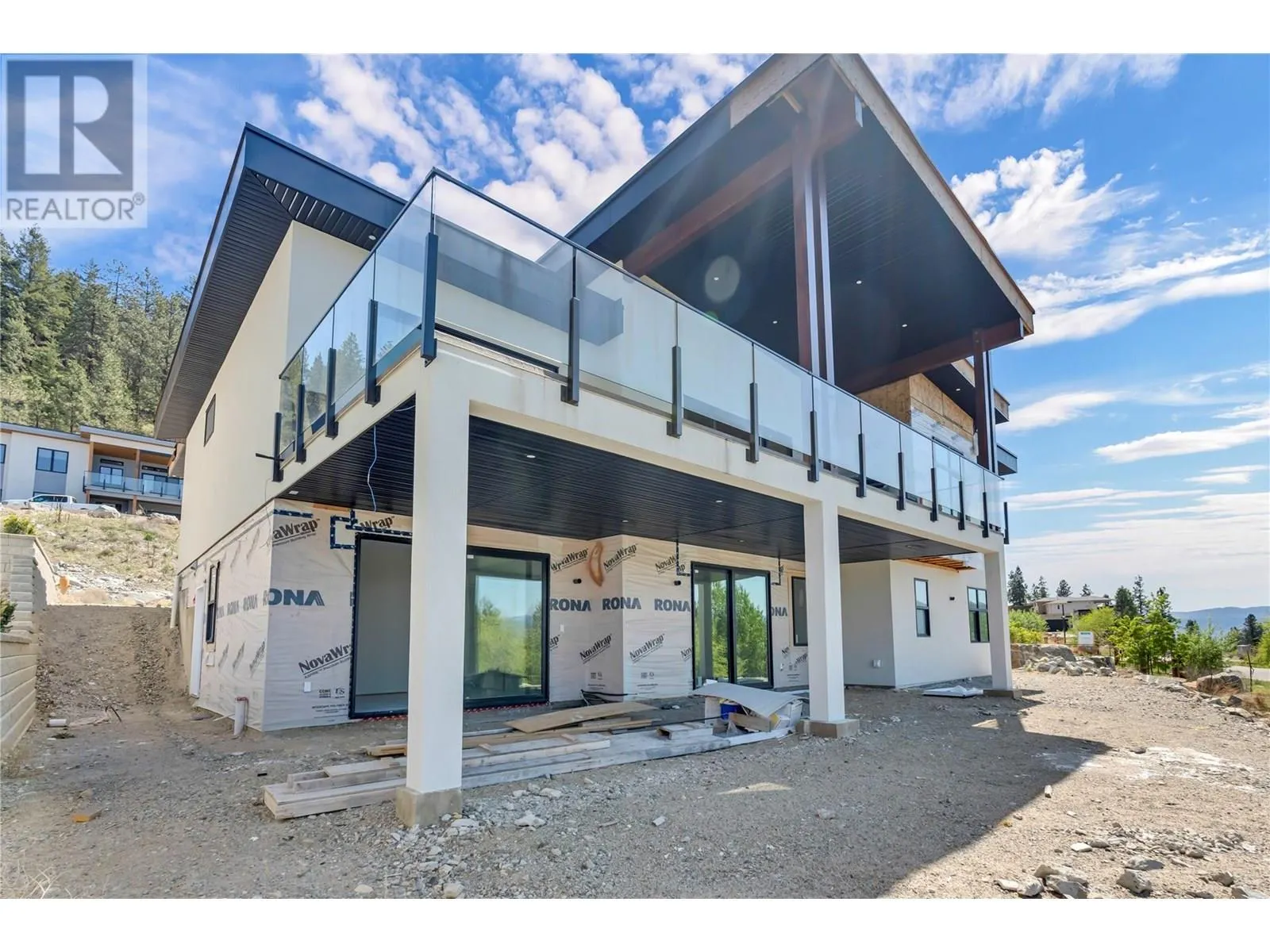 2835 Outlook Way