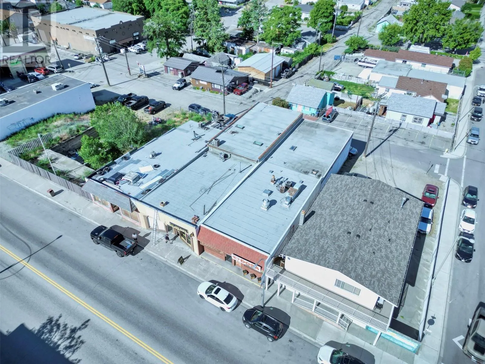 8143 MAIN Street