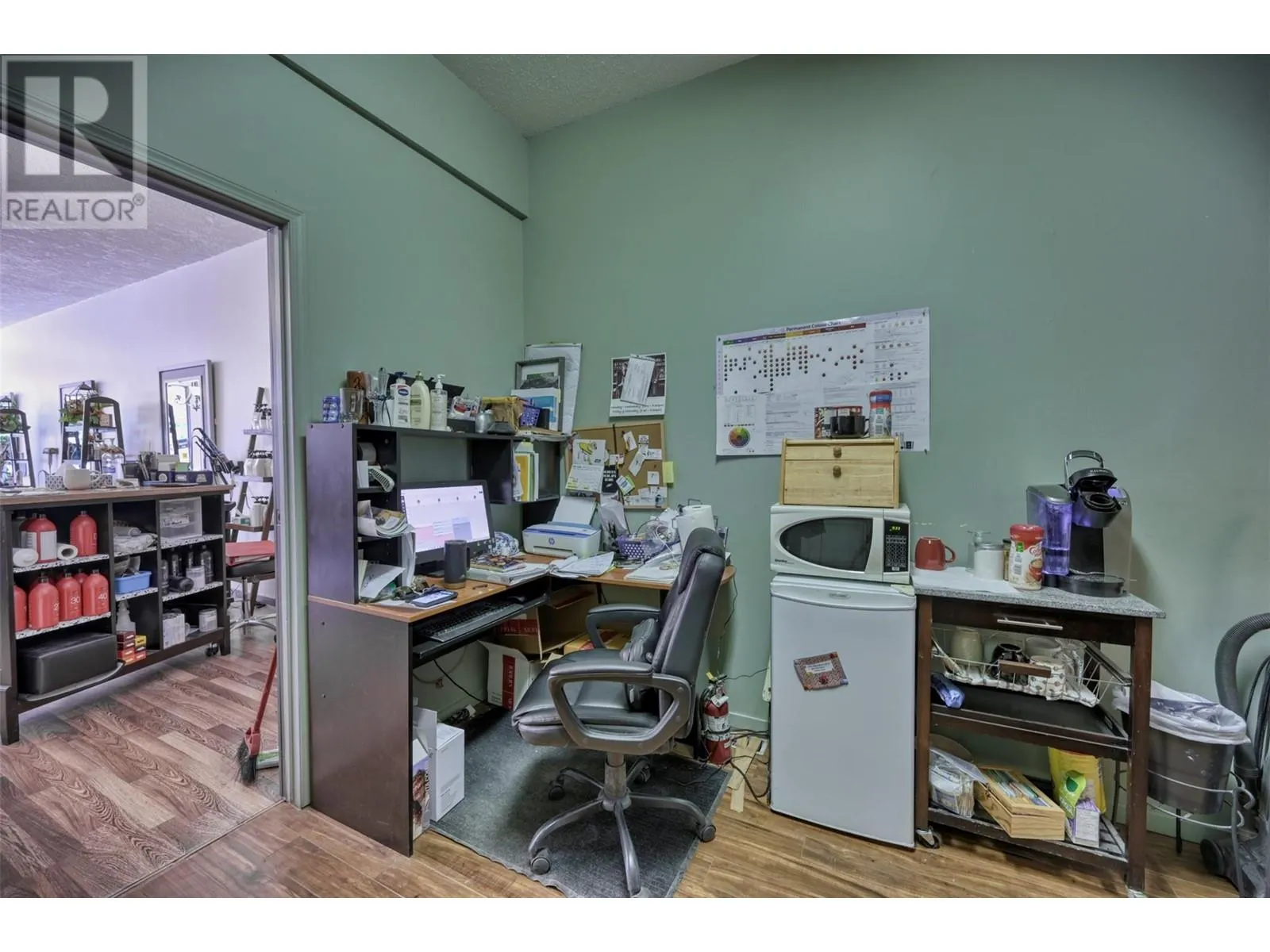 8143 MAIN Street