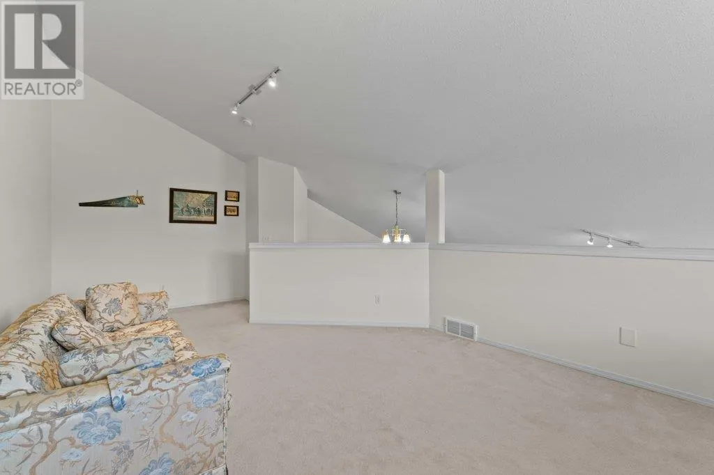 780 10 Street SW Unit# 2