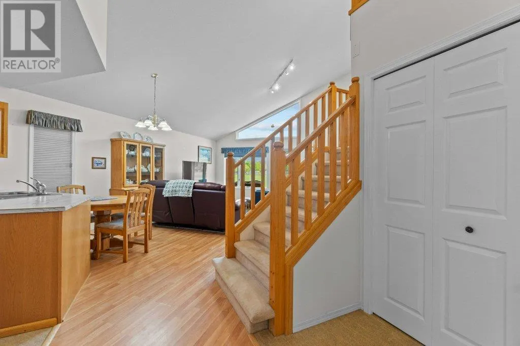 780 10 Street SW Unit# 2