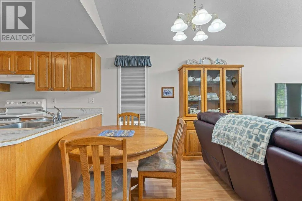 780 10 Street SW Unit# 2