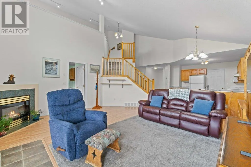 780 10 Street SW Unit# 2
