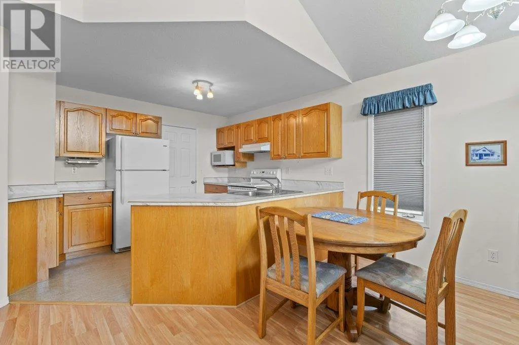 780 10 Street SW Unit# 2